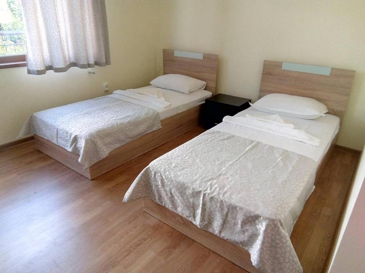 Alfa Guest Rooms With Parking 瓦爾納 外观 照片