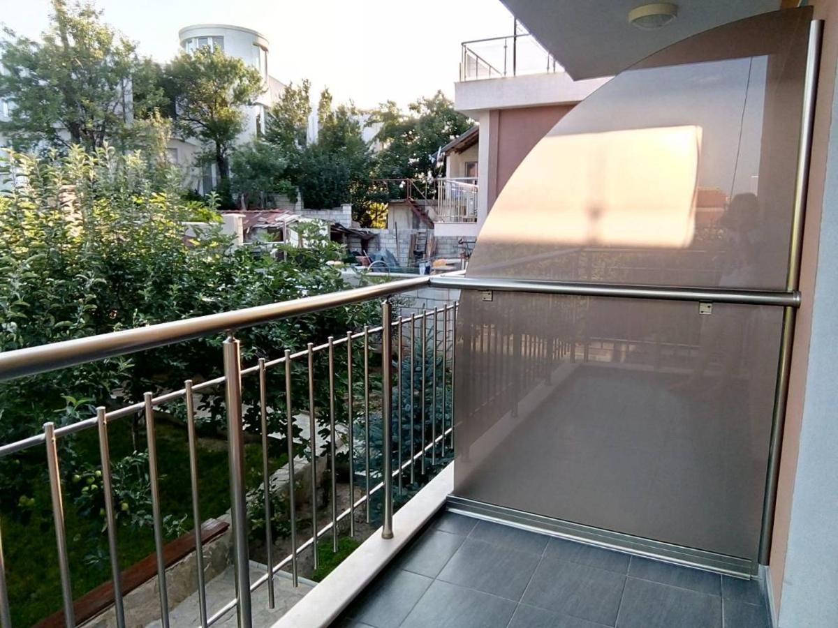 Alfa Guest Rooms With Parking 瓦爾納 外观 照片